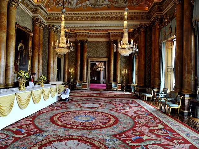 Buckingham Palace Blue Drawing Room London England - Room in the Buckingham Palace, London, England, called 'Blue Drawing Room', which will be used for the wedding reception of Prince William and Kate Middleton on 29 April 2011, aranged with drink tables for guests. - , Buckingham, palace, palaces, blue, drawing, rooms, London, England, place, places, show, shows, travel, travel, tour, tours, celebrities, celebrity, ceremony, ceremonies, event, events, entertainment, entertainments, wedding, reception, receptions, prince, princes, William, Kate, Middleton, April, 2011, drink, tables, table, guests, guest - Room in the Buckingham Palace, London, England, called 'Blue Drawing Room', which will be used for the wedding reception of Prince William and Kate Middleton on 29 April 2011, aranged with drink tables for guests. Resuelve rompecabezas en línea gratis Buckingham Palace Blue Drawing Room London England juegos puzzle o enviar Buckingham Palace Blue Drawing Room London England juego de puzzle tarjetas electrónicas de felicitación  de puzzles-games.eu.. Buckingham Palace Blue Drawing Room London England puzzle, puzzles, rompecabezas juegos, puzzles-games.eu, juegos de puzzle, juegos en línea del rompecabezas, juegos gratis puzzle, juegos en línea gratis rompecabezas, Buckingham Palace Blue Drawing Room London England juego de puzzle gratuito, Buckingham Palace Blue Drawing Room London England juego de rompecabezas en línea, jigsaw puzzles, Buckingham Palace Blue Drawing Room London England jigsaw puzzle, jigsaw puzzle games, jigsaw puzzles games, Buckingham Palace Blue Drawing Room London England rompecabezas de juego tarjeta electrónica, juegos de puzzles tarjetas electrónicas, Buckingham Palace Blue Drawing Room London England puzzle tarjeta electrónica de felicitación