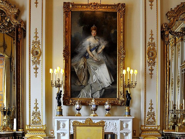 Buckingham Palace White Drawing Room painting of Queen Alexandra London England - A painting of Queen Alexandra, wife of Edward VII, by Francois Flameng in the White Drawing Room of the Buckingham Palace, London, England, which will be used during the wedding reception of Prince William and Kate Middleton on 29 April 2011. - , Buckingham, palace, palaces, white, drawing, room, rooms, painting, paintings, queen, queens, Alexandra, London, England, place, places, show, shows, travel, travel, tour, tours, celebrities, celebrity, ceremony, ceremonies, event, events, entertainment, entertainments, wife, wifes, Edward, EdwardVII, Francois, Flameng, wedding, reception, receptions, prince, princes, William, Kate, Middleton, April, 2011 - A painting of Queen Alexandra, wife of Edward VII, by Francois Flameng in the White Drawing Room of the Buckingham Palace, London, England, which will be used during the wedding reception of Prince William and Kate Middleton on 29 April 2011. Подреждайте безплатни онлайн Buckingham Palace White Drawing Room painting of Queen Alexandra London England пъзел игри или изпратете Buckingham Palace White Drawing Room painting of Queen Alexandra London England пъзел игра поздравителна картичка  от puzzles-games.eu.. Buckingham Palace White Drawing Room painting of Queen Alexandra London England пъзел, пъзели, пъзели игри, puzzles-games.eu, пъзел игри, online пъзел игри, free пъзел игри, free online пъзел игри, Buckingham Palace White Drawing Room painting of Queen Alexandra London England free пъзел игра, Buckingham Palace White Drawing Room painting of Queen Alexandra London England online пъзел игра, jigsaw puzzles, Buckingham Palace White Drawing Room painting of Queen Alexandra London England jigsaw puzzle, jigsaw puzzle games, jigsaw puzzles games, Buckingham Palace White Drawing Room painting of Queen Alexandra London England пъзел игра картичка, пъзели игри картички, Buckingham Palace White Drawing Room painting of Queen Alexandra London England пъзел игра поздравителна картичка