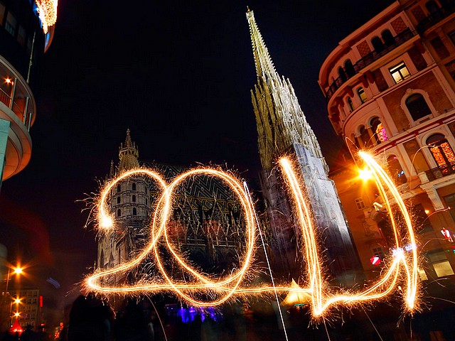 2011 Sparkler in front of Stephansdom in Vienna Austria - 2011 written with a sparkler in front of Stephansdom (St. Stephen Cathedral) during celebrations in the New Year's Eve Vienna, Austria on December 31, 2010. - , fireworks, firework, sparkler, sparklers, Stephansdom, Vienna, Austria, show, shows, holidays, holiday, festival, festivals, celebrations, celebration, New, Year, eve, December, 2010 - 2011 written with a sparkler in front of Stephansdom (St. Stephen Cathedral) during celebrations in the New Year's Eve Vienna, Austria on December 31, 2010. Подреждайте безплатни онлайн 2011 Sparkler in front of Stephansdom in Vienna Austria пъзел игри или изпратете 2011 Sparkler in front of Stephansdom in Vienna Austria пъзел игра поздравителна картичка  от puzzles-games.eu.. 2011 Sparkler in front of Stephansdom in Vienna Austria пъзел, пъзели, пъзели игри, puzzles-games.eu, пъзел игри, online пъзел игри, free пъзел игри, free online пъзел игри, 2011 Sparkler in front of Stephansdom in Vienna Austria free пъзел игра, 2011 Sparkler in front of Stephansdom in Vienna Austria online пъзел игра, jigsaw puzzles, 2011 Sparkler in front of Stephansdom in Vienna Austria jigsaw puzzle, jigsaw puzzle games, jigsaw puzzles games, 2011 Sparkler in front of Stephansdom in Vienna Austria пъзел игра картичка, пъзели игри картички, 2011 Sparkler in front of Stephansdom in Vienna Austria пъзел игра поздравителна картичка