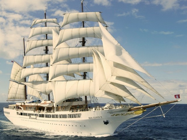 Cruise Ship Sea Cloud II puzzle game 