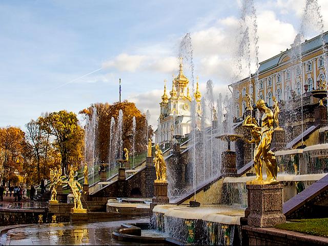 Grand Cascade at Peterhof St.Petersburg Russia пъзел игра 