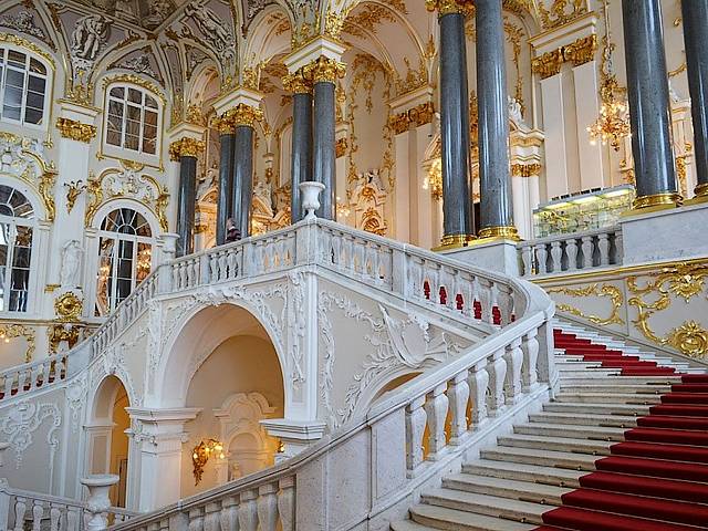 Jordan Staircase Winter Palace St.Petersburg Russia пазл игру 