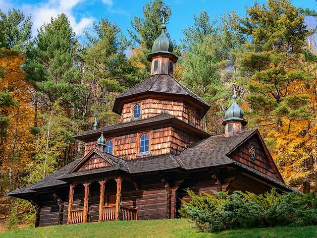 Wooden Ukrainian Church juego de puzzle 