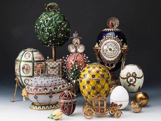 Collection of Easter Eggs at Faberge Museum Puzzle Spiel 